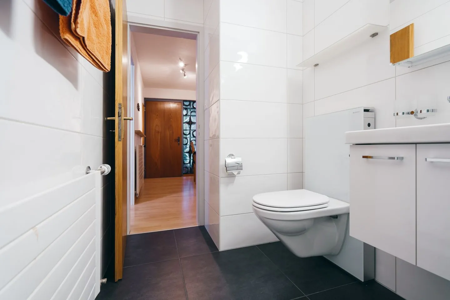 Apartment Im Lehni Amden - Modern bathroom