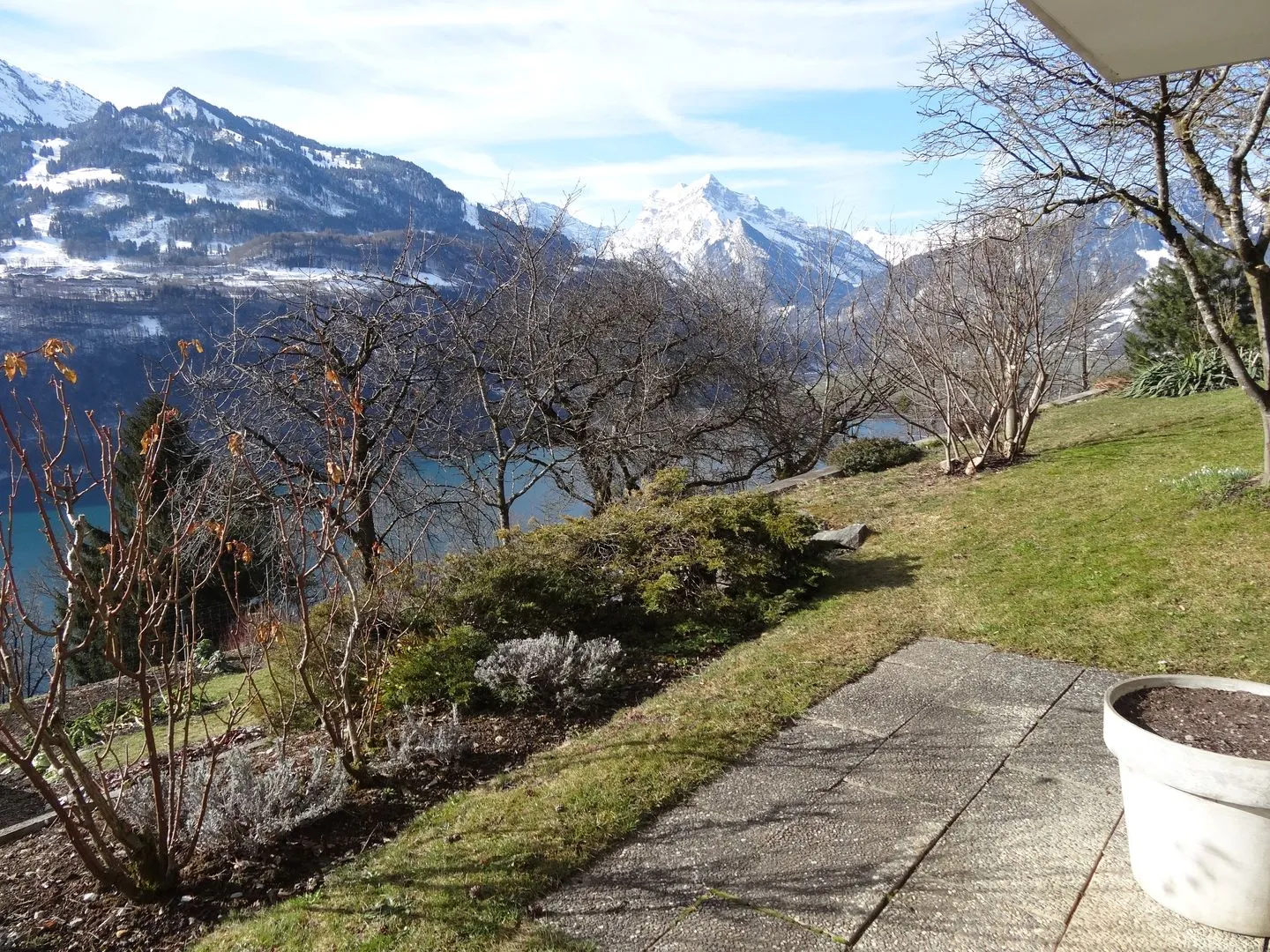 Apartment Im Lehni Amden - From the terrace you can enjoy the view of Lake Walensee