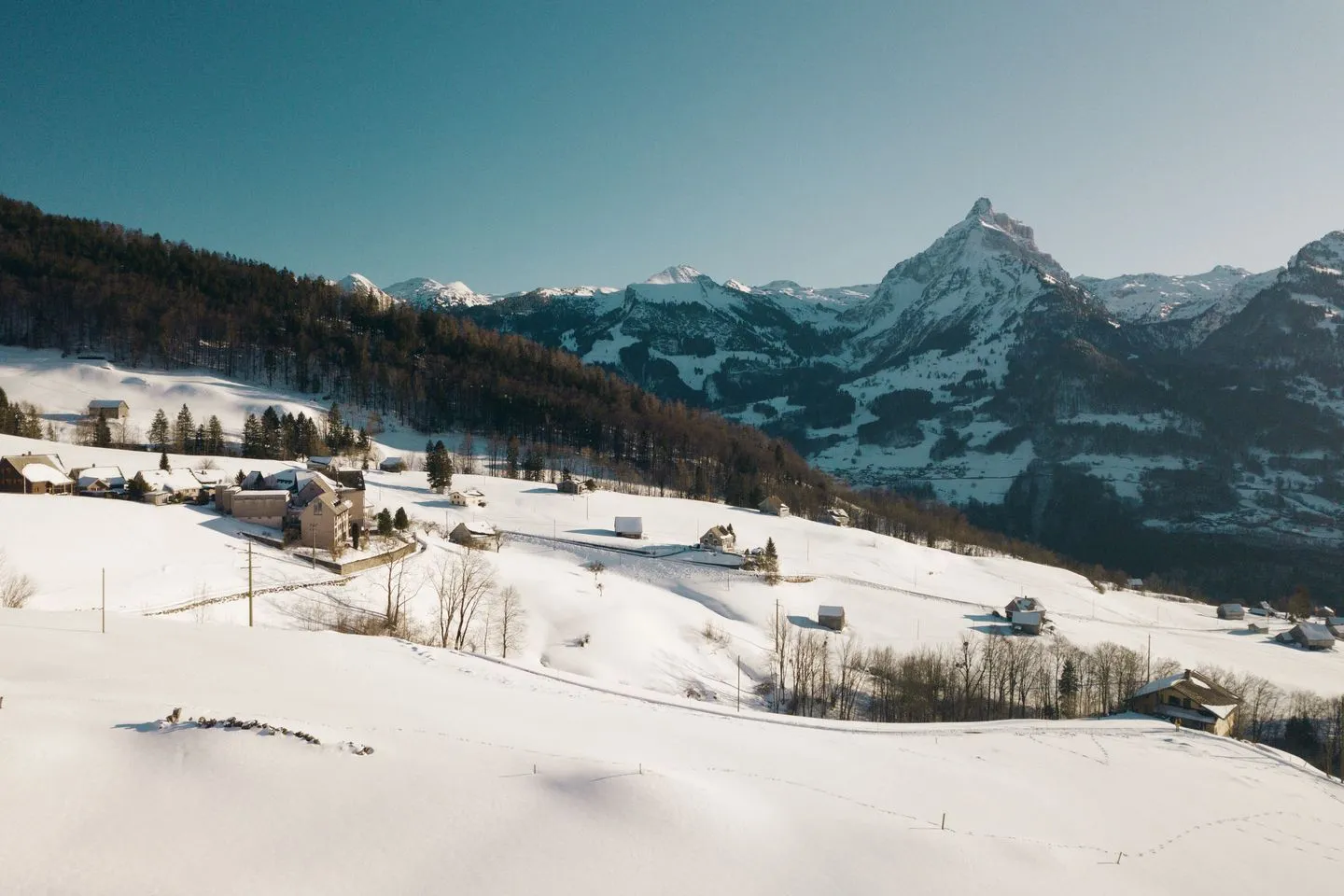 Apartment Schwendihaus Amden - The view in winter is just as beautiful as in summer