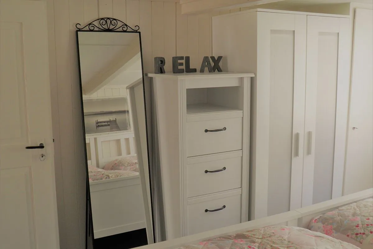 Apartment Karli 1 Amden - There is a wardrobe in the bedroom
