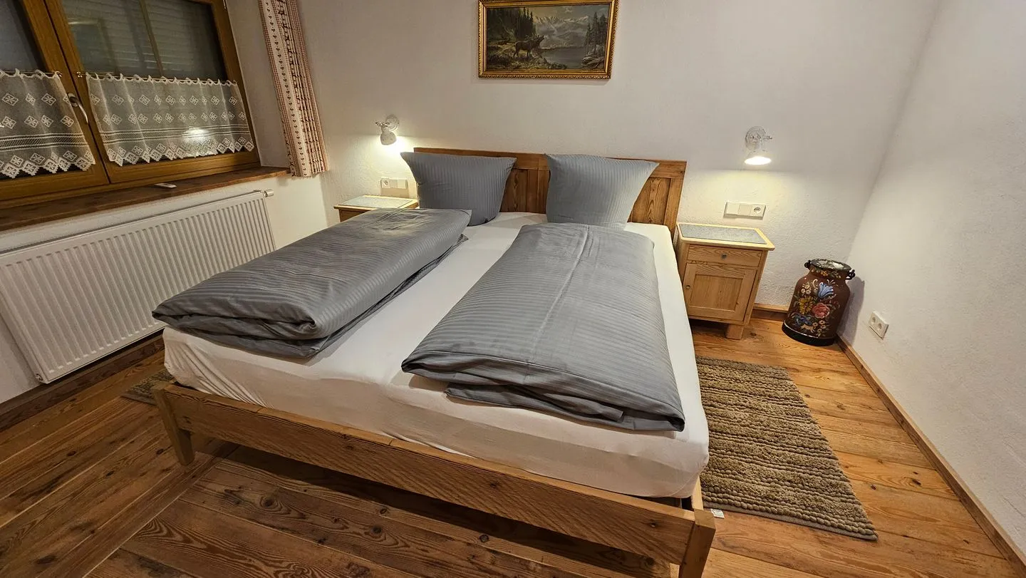 Bergzeit im Fuchsbau-Urspring Urspring - Schlafzimmer