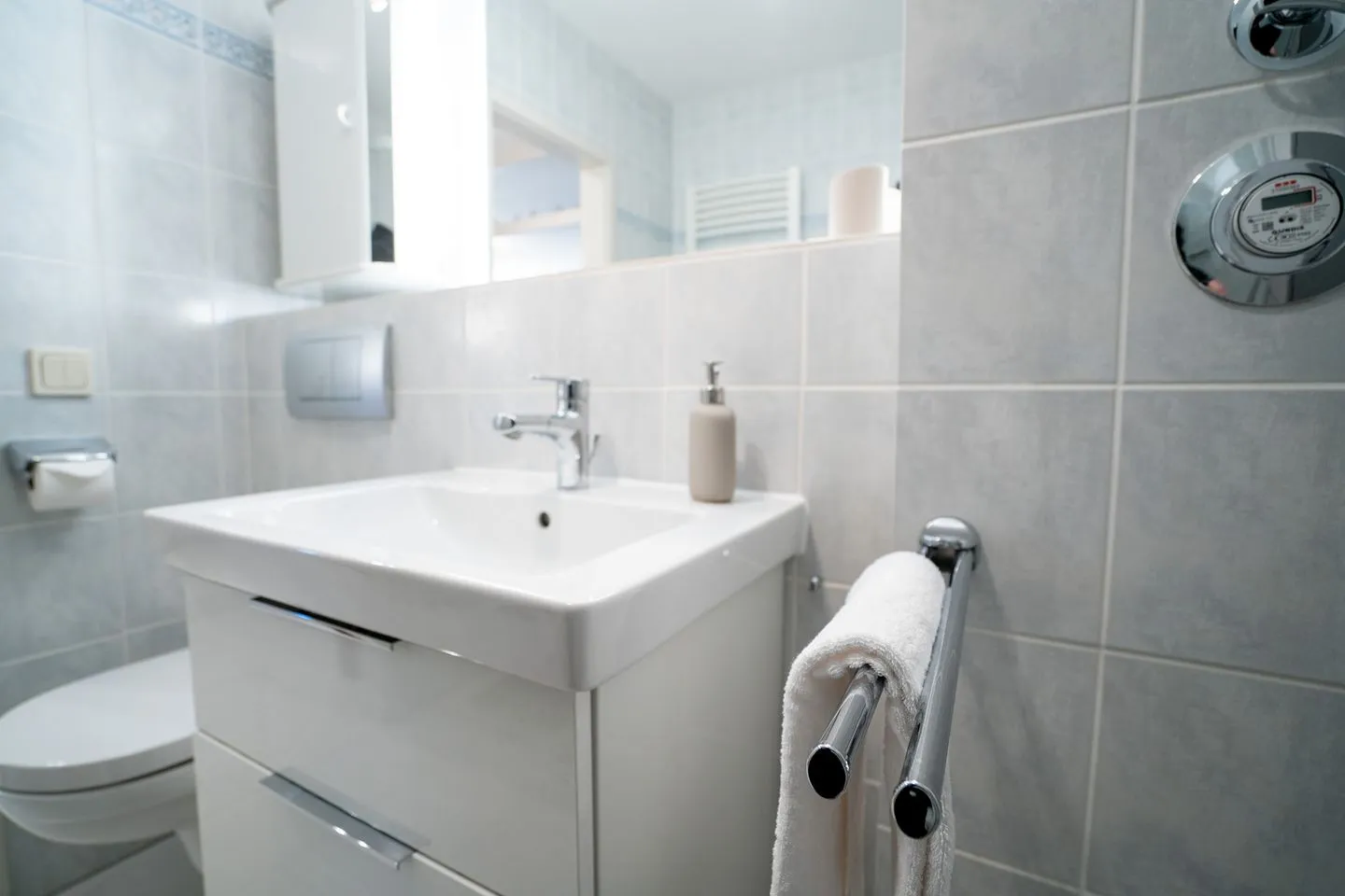 (OST29c) Ferienwohnung "Urlaubsglück" Niendorf - Badezimmer