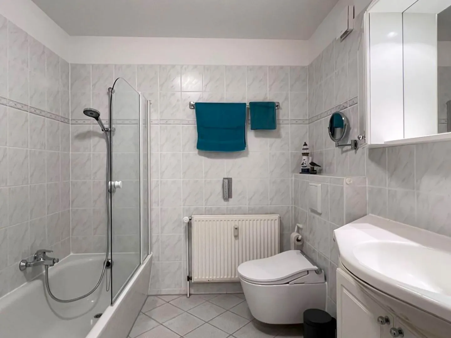 Mühlenpark 1 Mühlenpark Haus 3 Wo 10 "Klönschnack" Ostseebad Prerow - Badezimmer