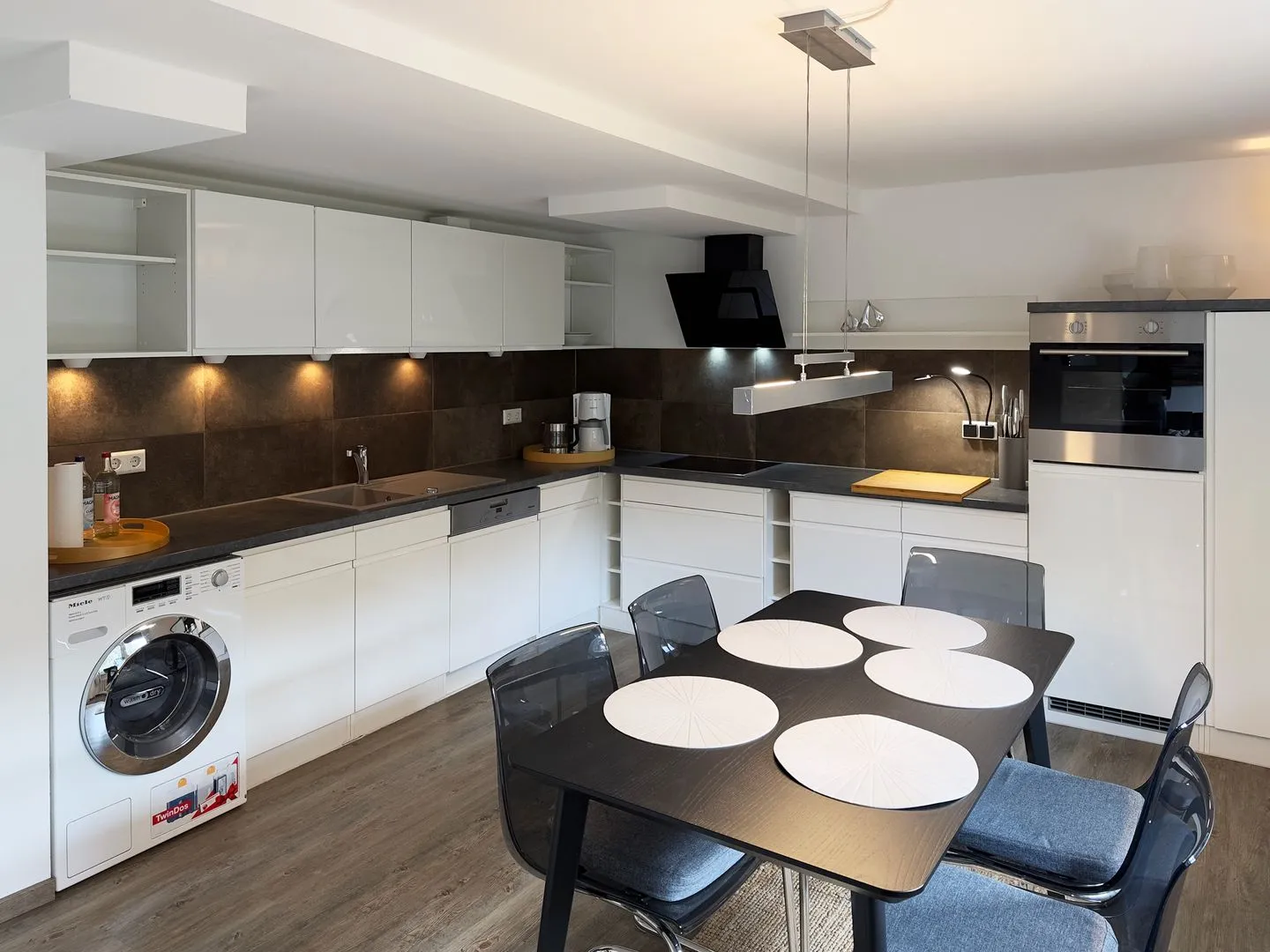 Haus Diana Ferienwohnung „Agnes" Wittdün auf Amrum - Küche der Ferienwohnung Agnes im Haus Diana in Wittdün auf Amrum