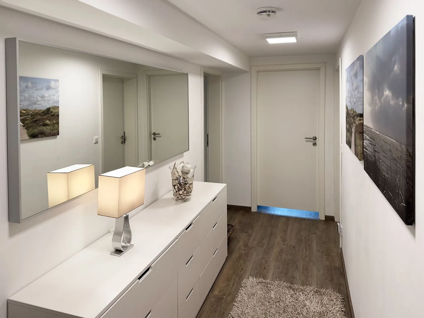 Haus Diana Ferienwohnung „Agnes" Wittdün auf Amrum - Korridor der Ferienwohnung Agnes im Haus Diana in Wittdün auf Amrum