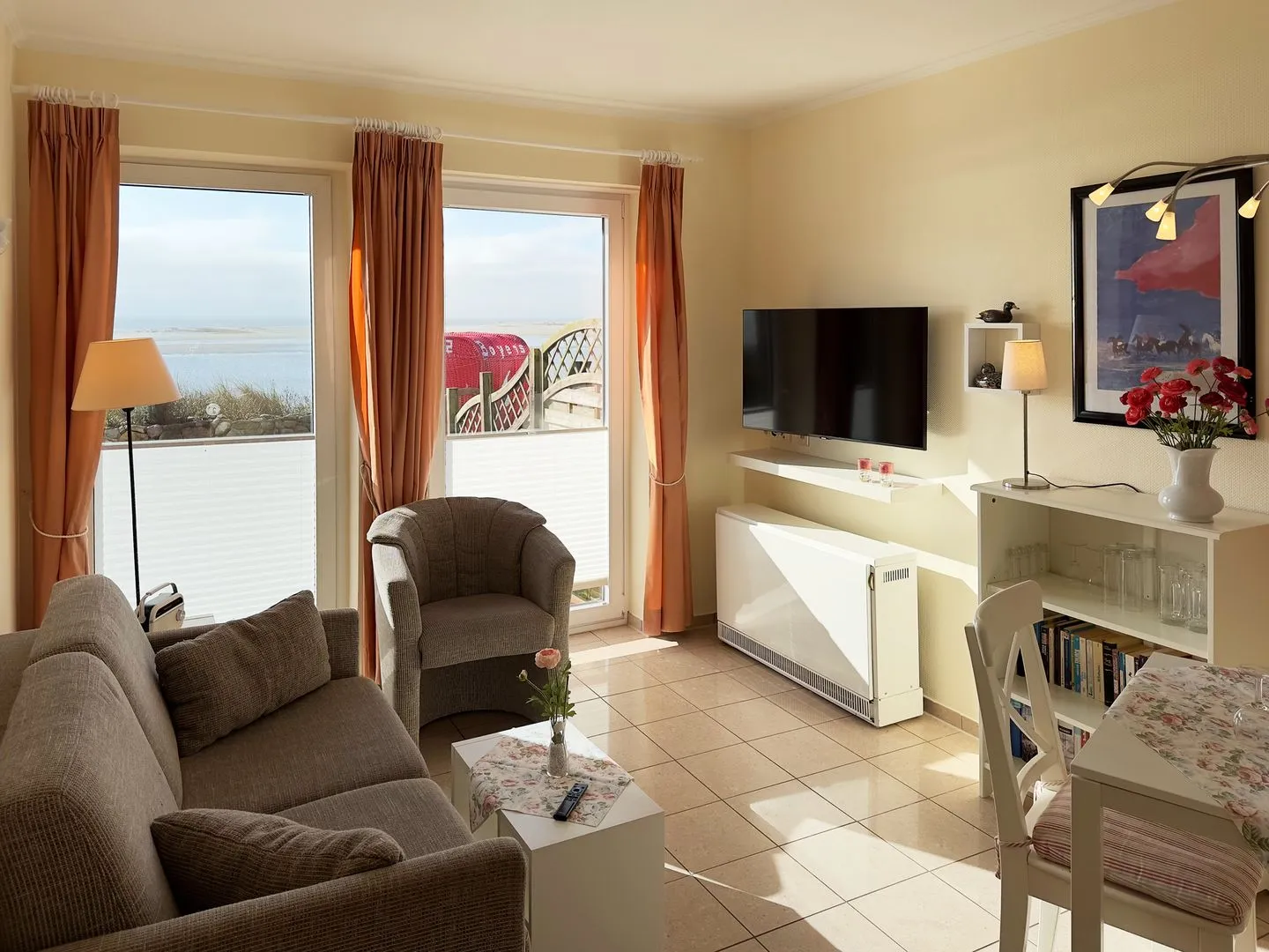 Haus *Südspitze 34* Ferienwohnung „Südspitze 34/24 - Schlieter" Wittdün auf Amrum - Wohnzimmer