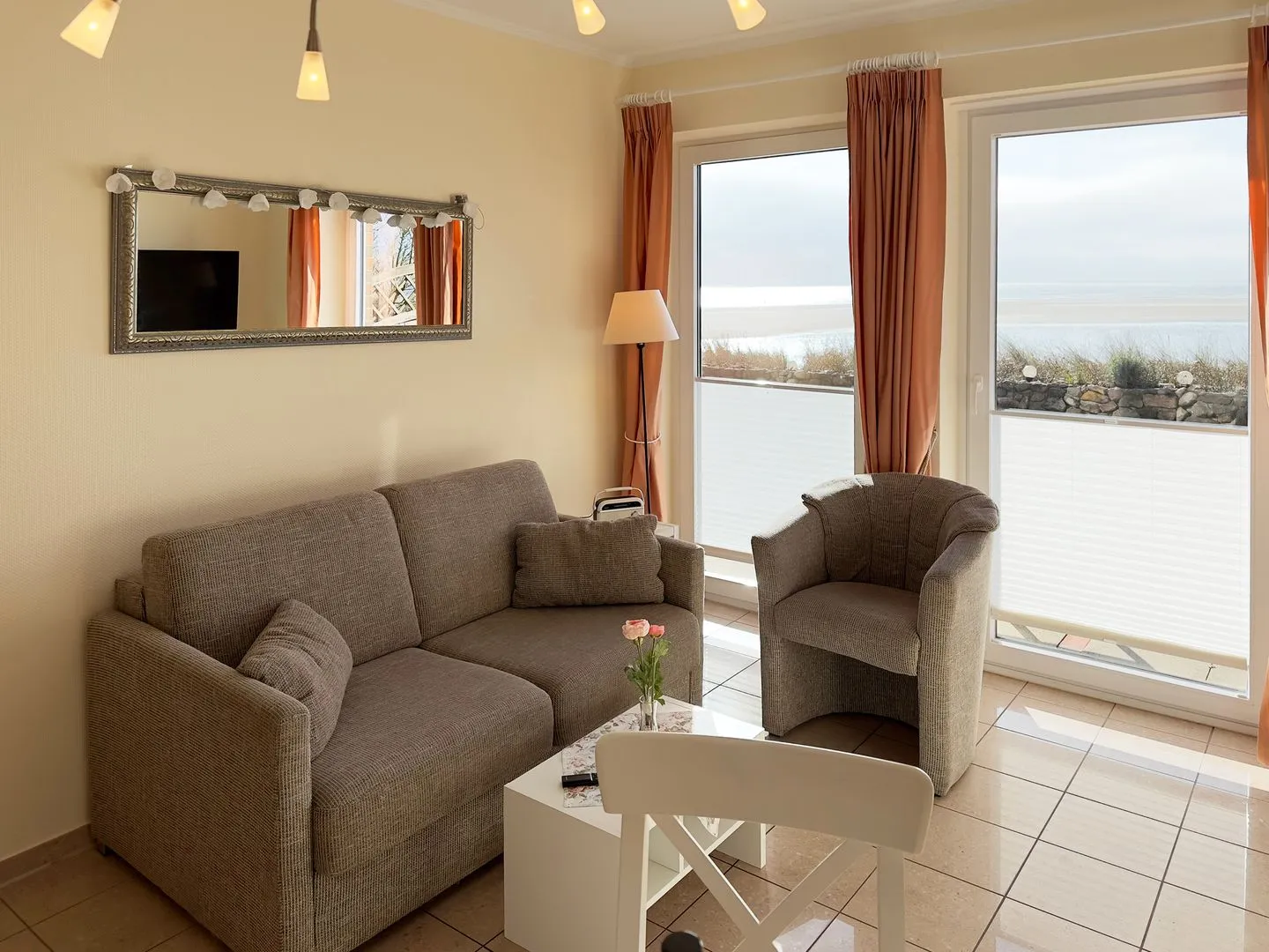 Haus *Südspitze 34* Ferienwohnung „Südspitze 34/24 - Schlieter" Wittdün auf Amrum - Wohnzimmer