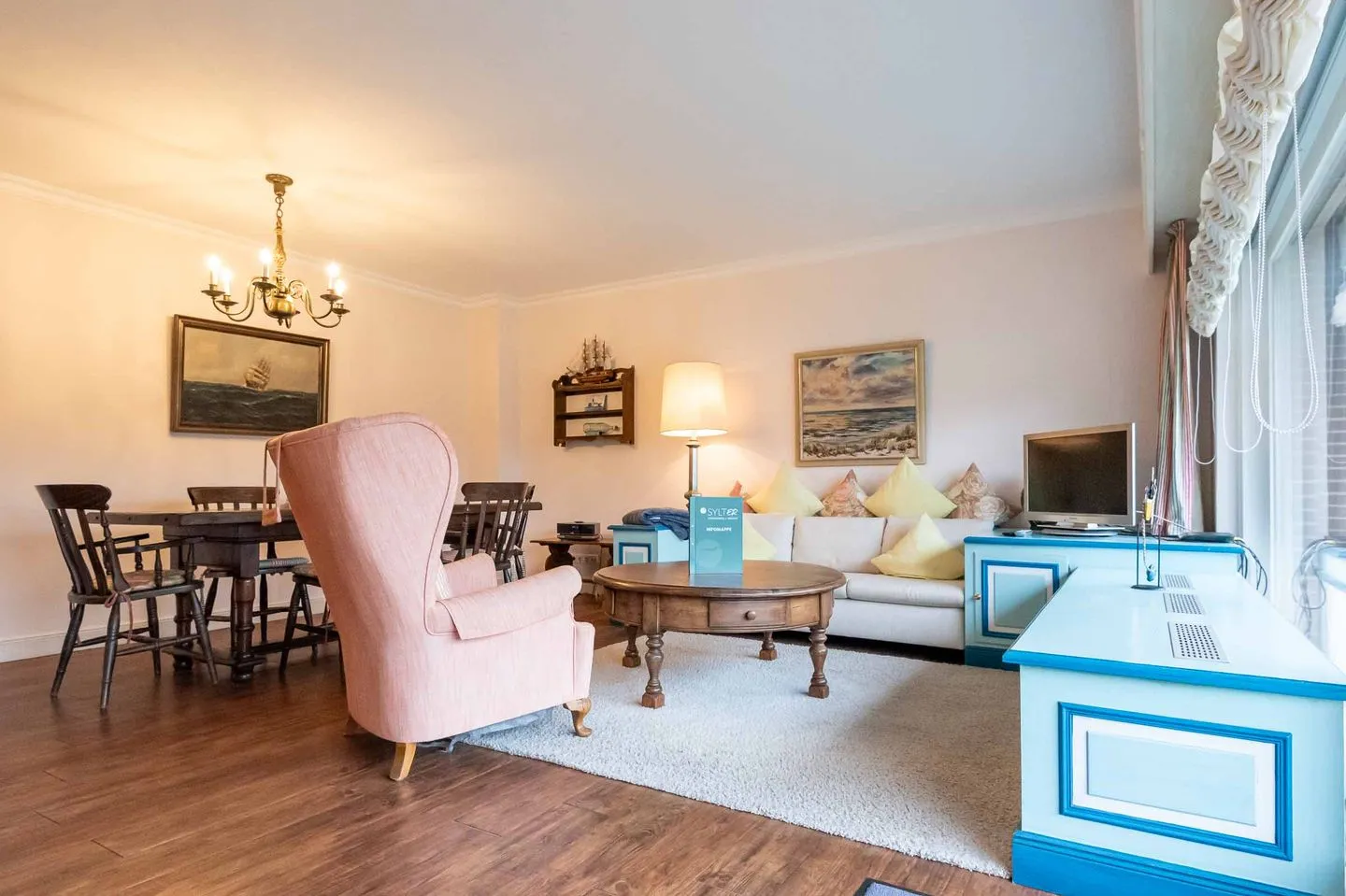 LH Bremer Strasse, Hausteil 1 Wenningstedt - Wohnzimmer