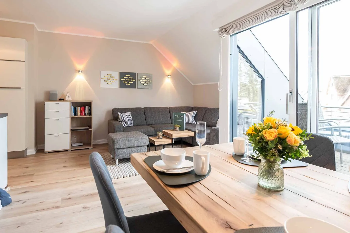 Käpt'n Nelson, App. 13 Wenningstedt - Wohnzimmer