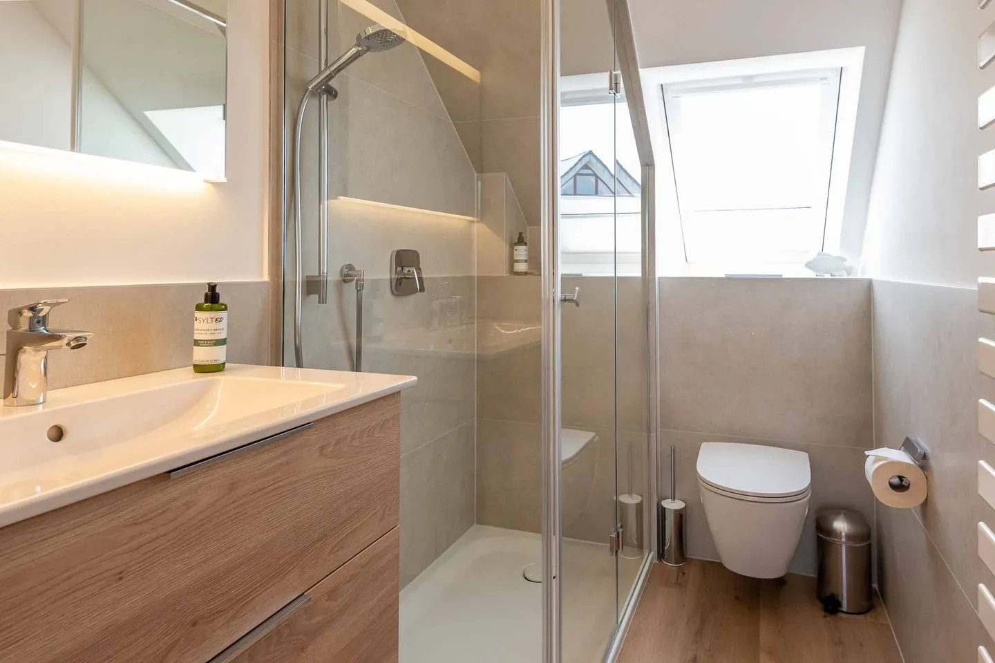 Käpt'n Nelson, App. 13 Wenningstedt - Badezimmer