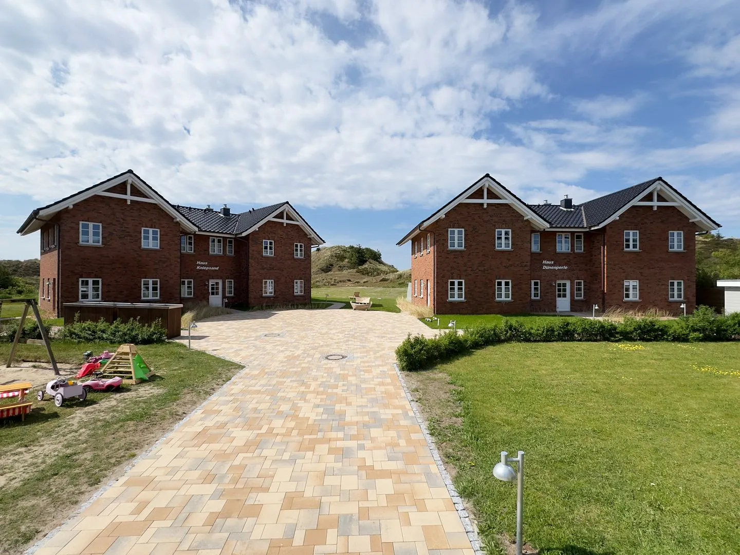 Haus Dünenperle Ferienwohnung "Wanderdüne" Wittdün auf Amrum - Nachbarschaft