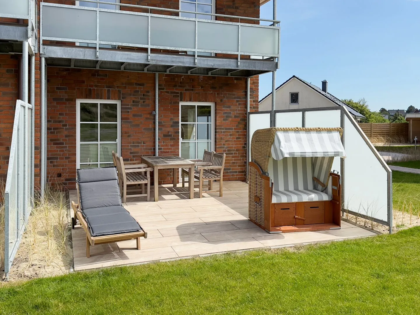 Haus Dünenperle Ferienwohnung "Dünengras" Wittdün auf Amrum - Terrasse