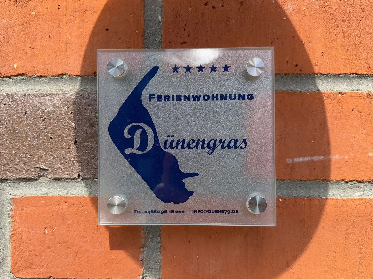 Haus Dünenperle Ferienwohnung "Dünengras" Wittdün auf Amrum - Fassade / Eingang