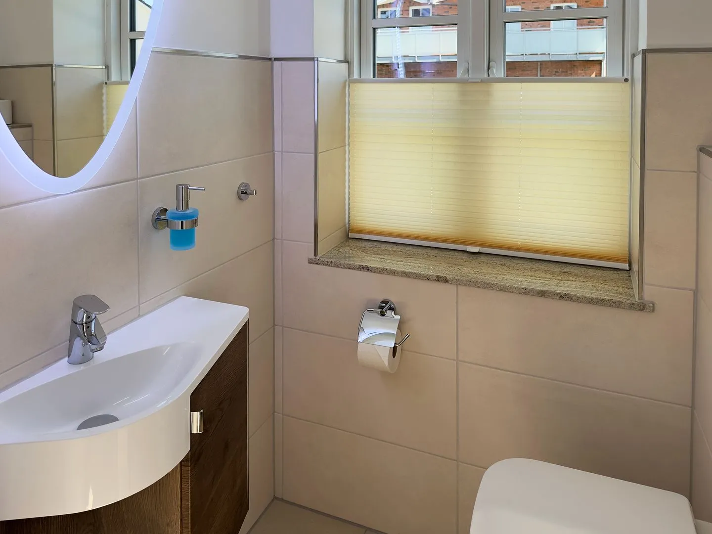 Haus Dünenperle Ferienwohnung "Dünengras" Wittdün auf Amrum - Gäste-WC