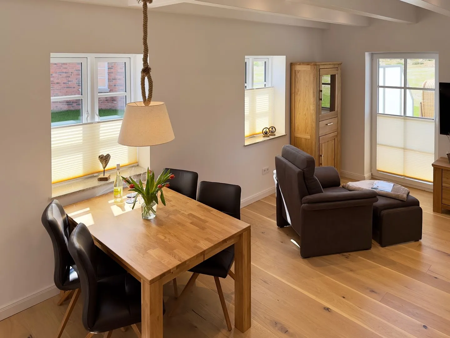 Haus Dünenperle Ferienwohnung "Dünengras" Wittdün auf Amrum - Wohnzimmer