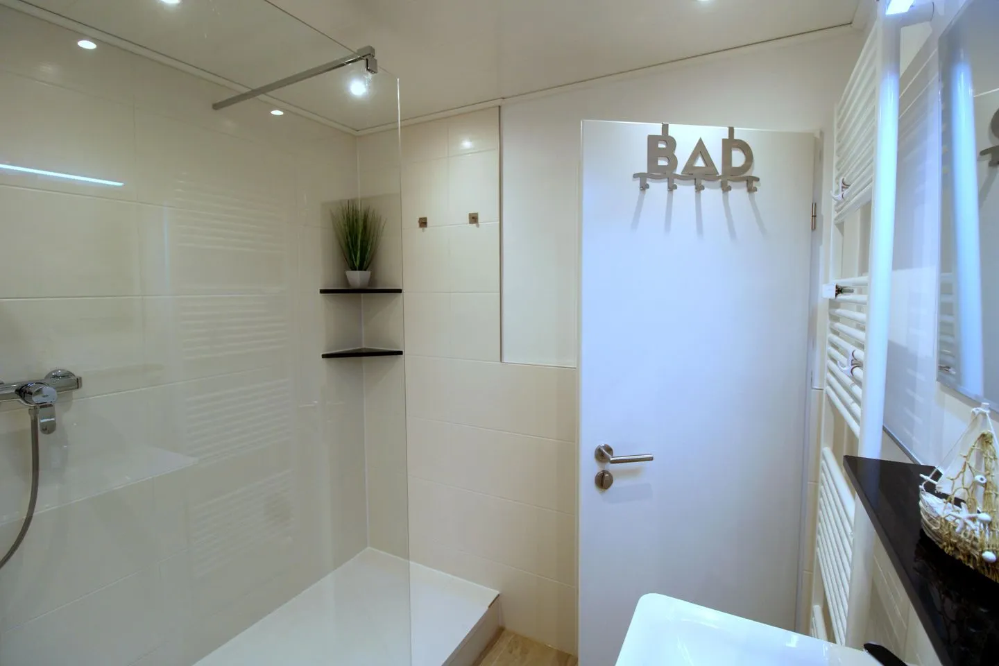 Panorama Whg 101, 7.OG - Badezimmer