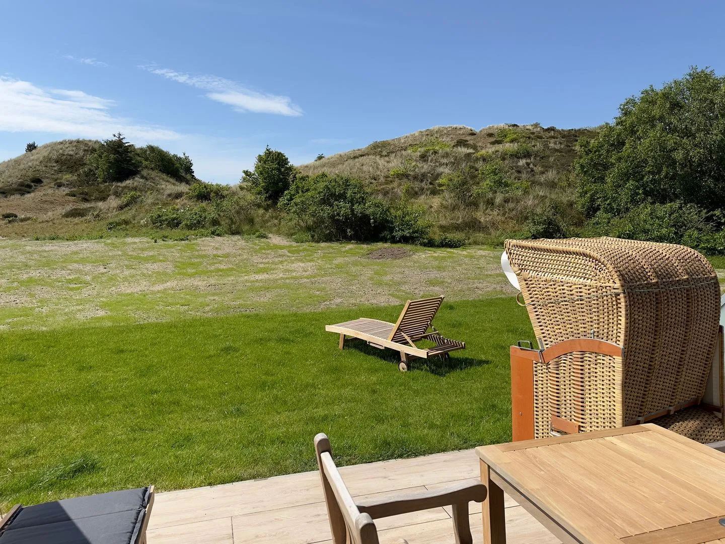 Haus Dünenperle Ferienwohnung "Wanderdüne" Wittdün auf Amrum - Gartenblick
