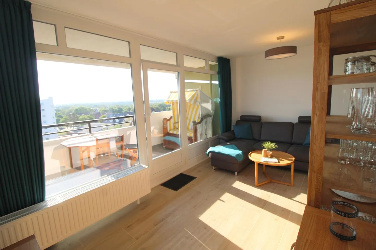 Panorama Whg 101, 7.OG - Wohnzimmer