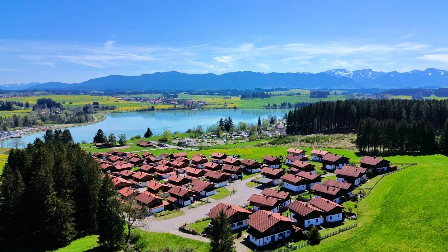 Bunte Kuh - Feriendorf Via Claudia Haus 52 Lechbruck am See - Landschaft