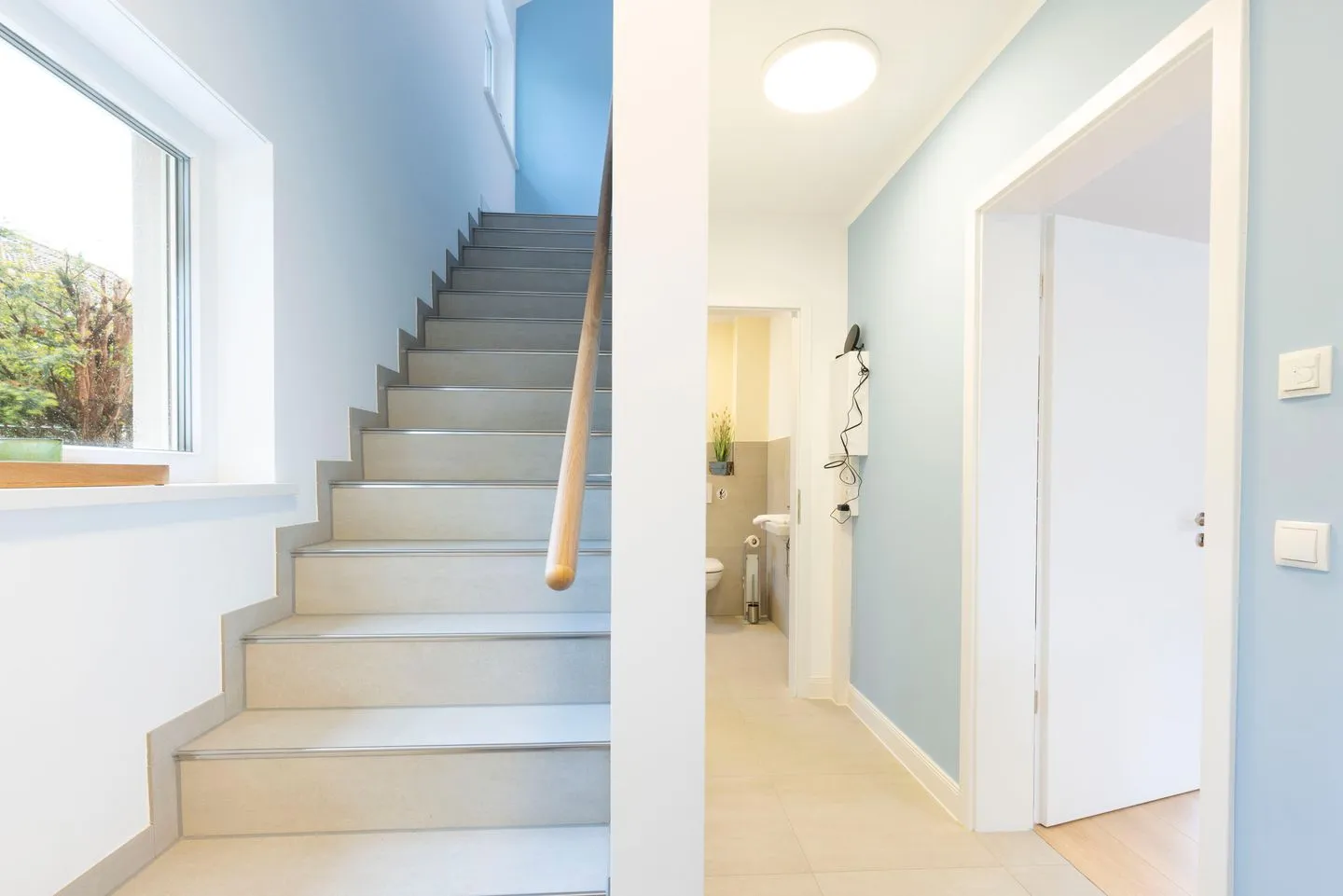 (MEI11) Ferienwohnung "Küstenlodge" Niendorf - Fassade / Eingang