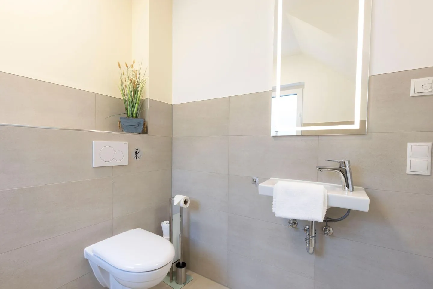 (MEI11) Ferienwohnung "Küstenlodge" Niendorf - Gäste-WC