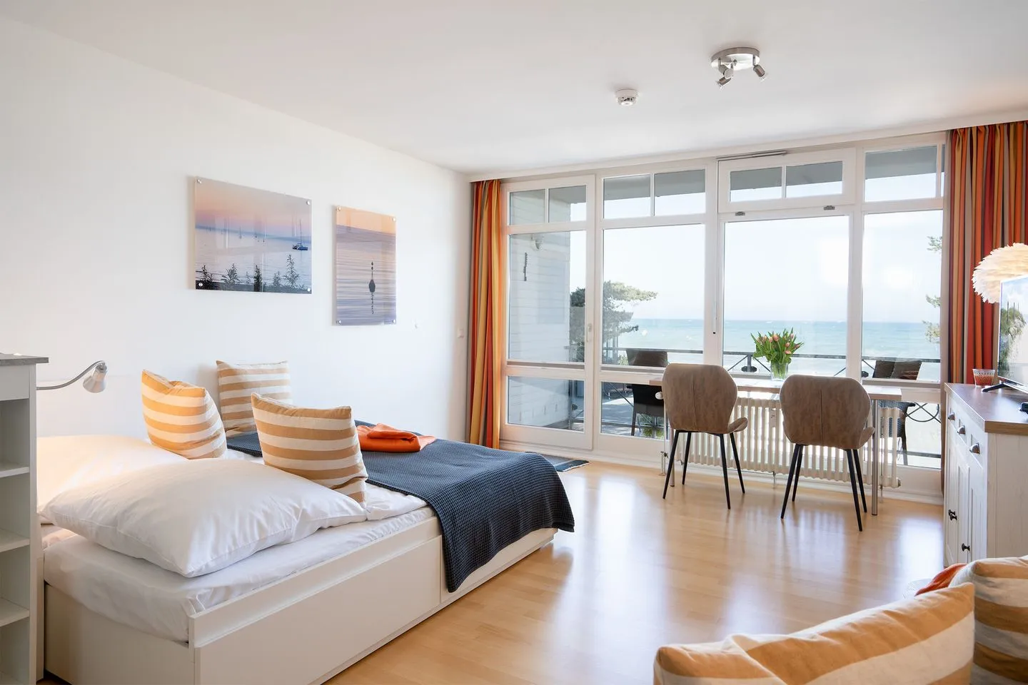 (STR123k) Ferienwohnung "Kajüte13" Niendorf - Wohnzimmer