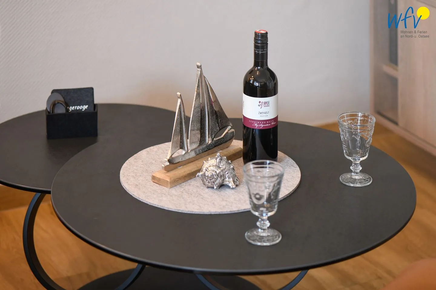 Speicherhaus Ferienwohnung ,,Deichnest'' Wangerooge - Wohnzimmer