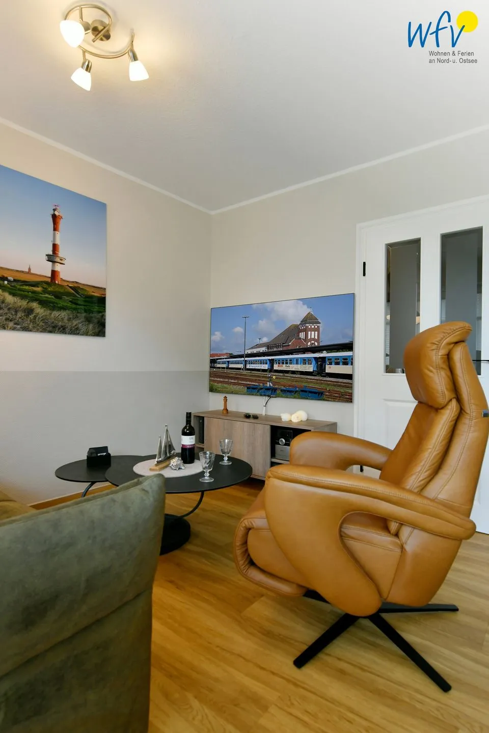 Speicherhaus Ferienwohnung ,,Deichnest'' Wangerooge - Wohnzimmer