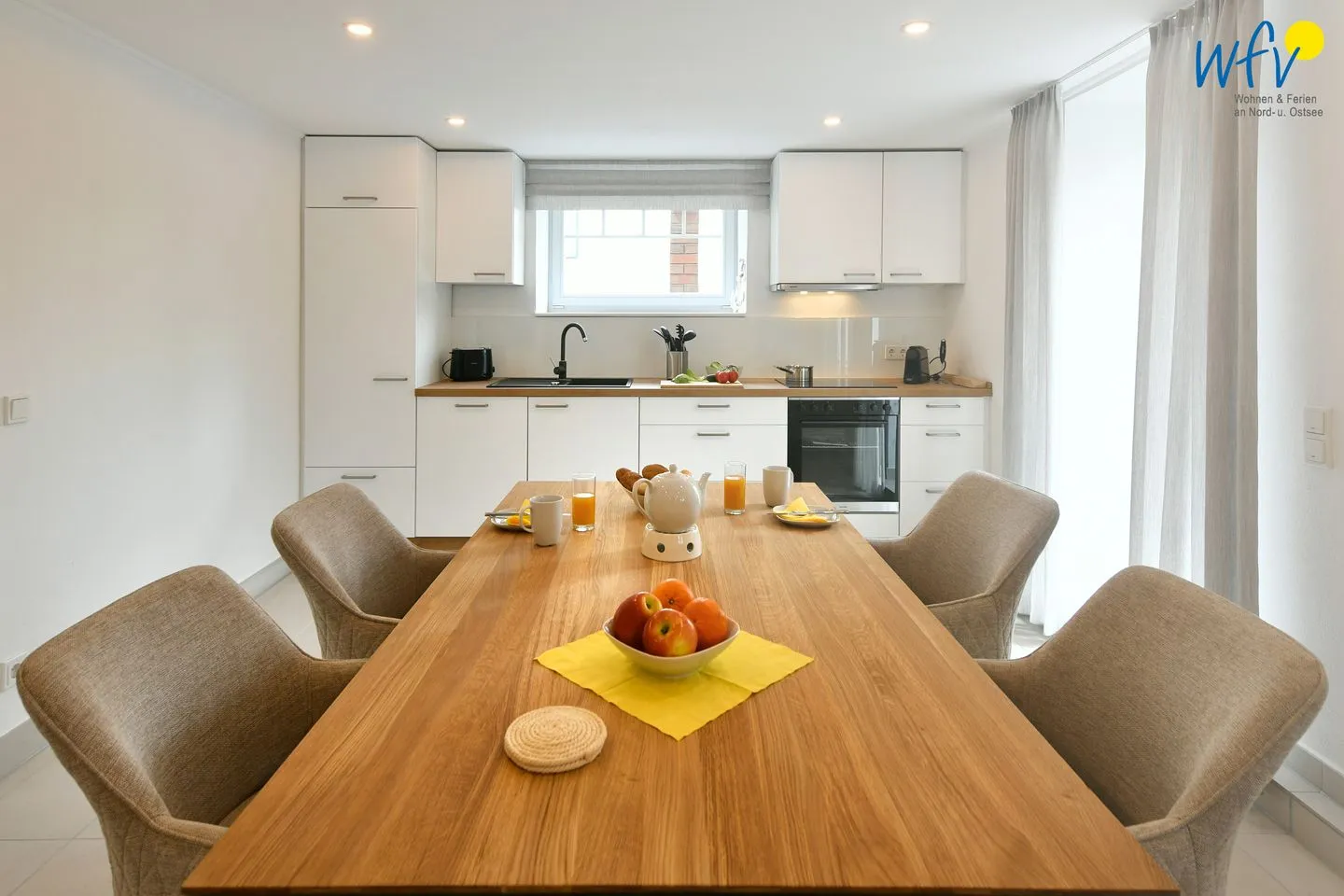 Haus Christa Ferienwohnung 1 Wangerooge - Küche / Küchenzeile