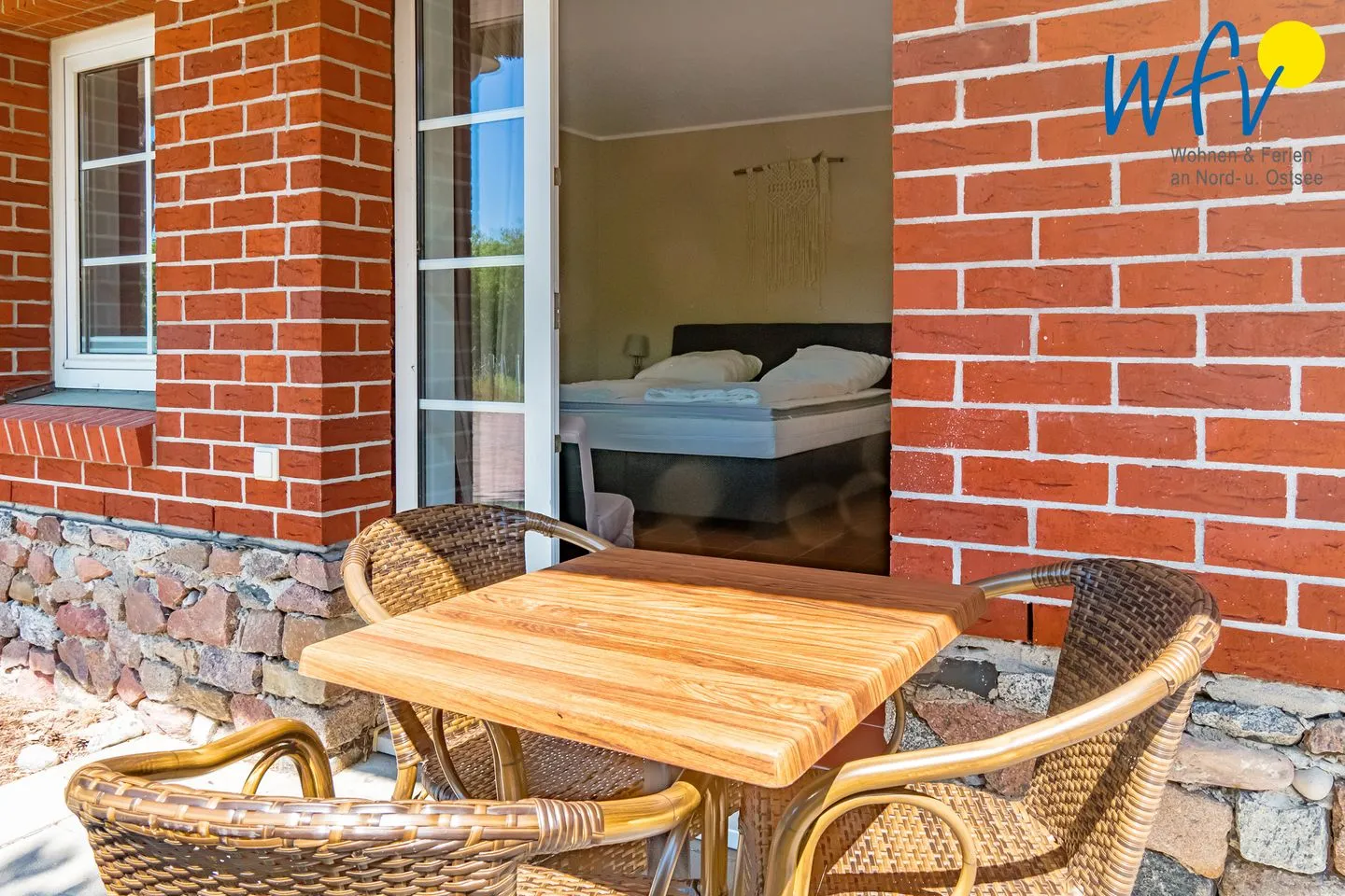 Ferienhaus am Gutspark Dranske Ferienwohnung Strandhafer Rügen - Dranske - Terrasse