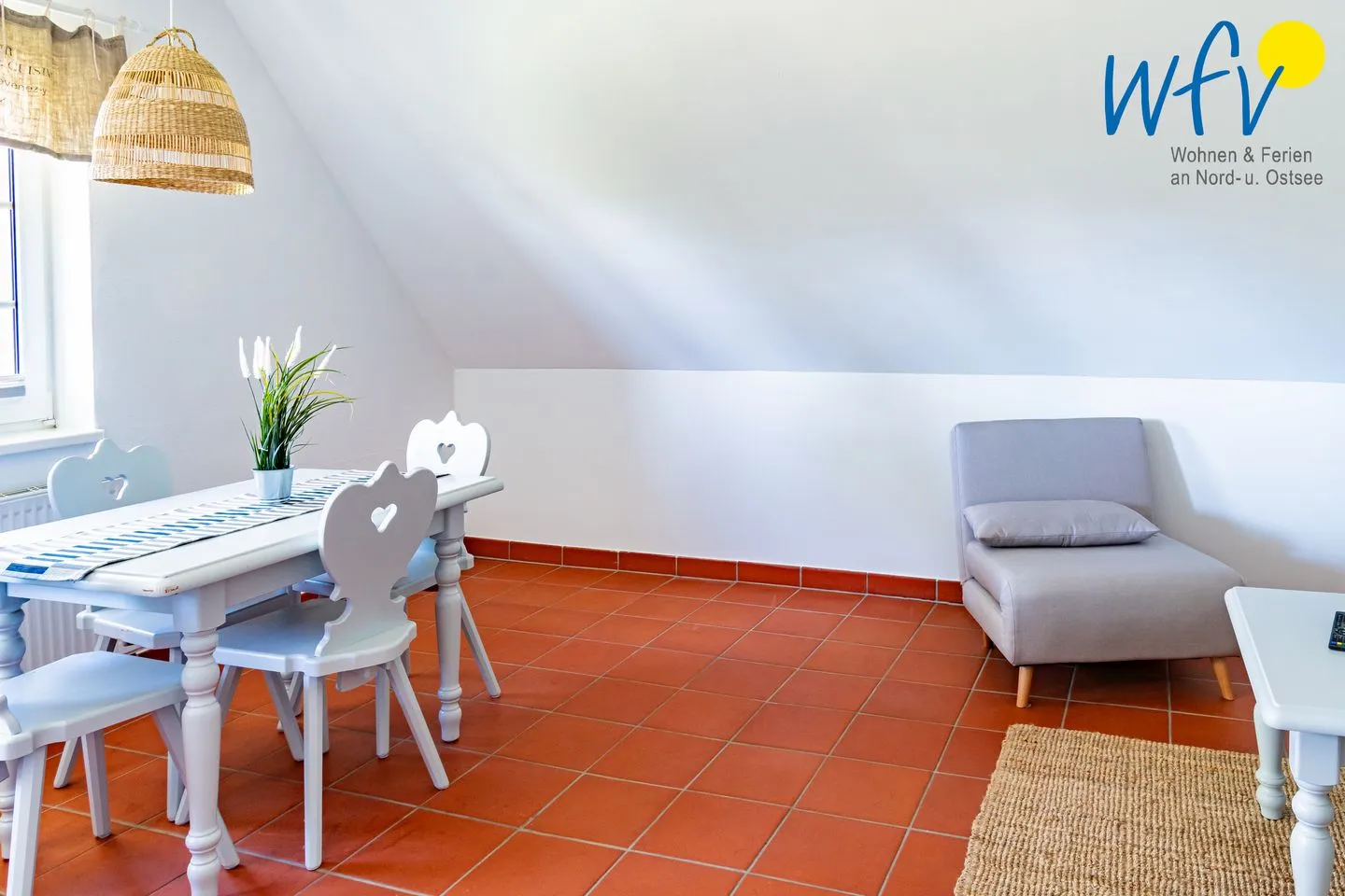 Ferienhaus am Gutspark Dranske Ferienwohnung Küstenklee Rügen - Dranske - Wohnzimmer