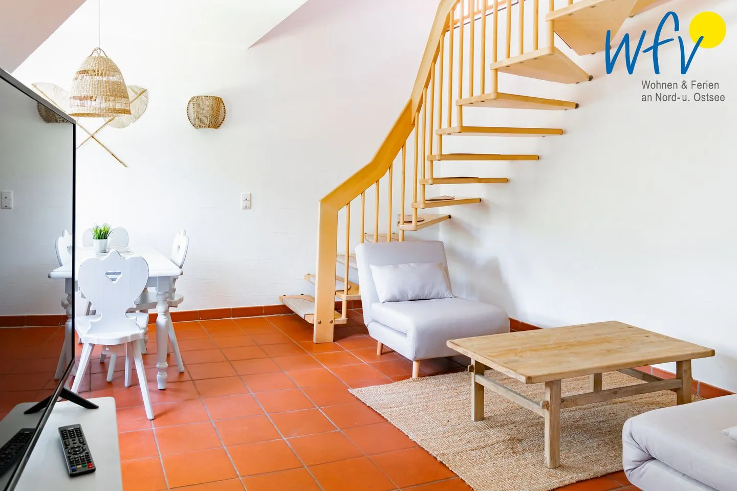 Ferienhaus am Gutspark Dranske Ferienwohnung Seegras Rügen - Dranske - Wohnzimmer