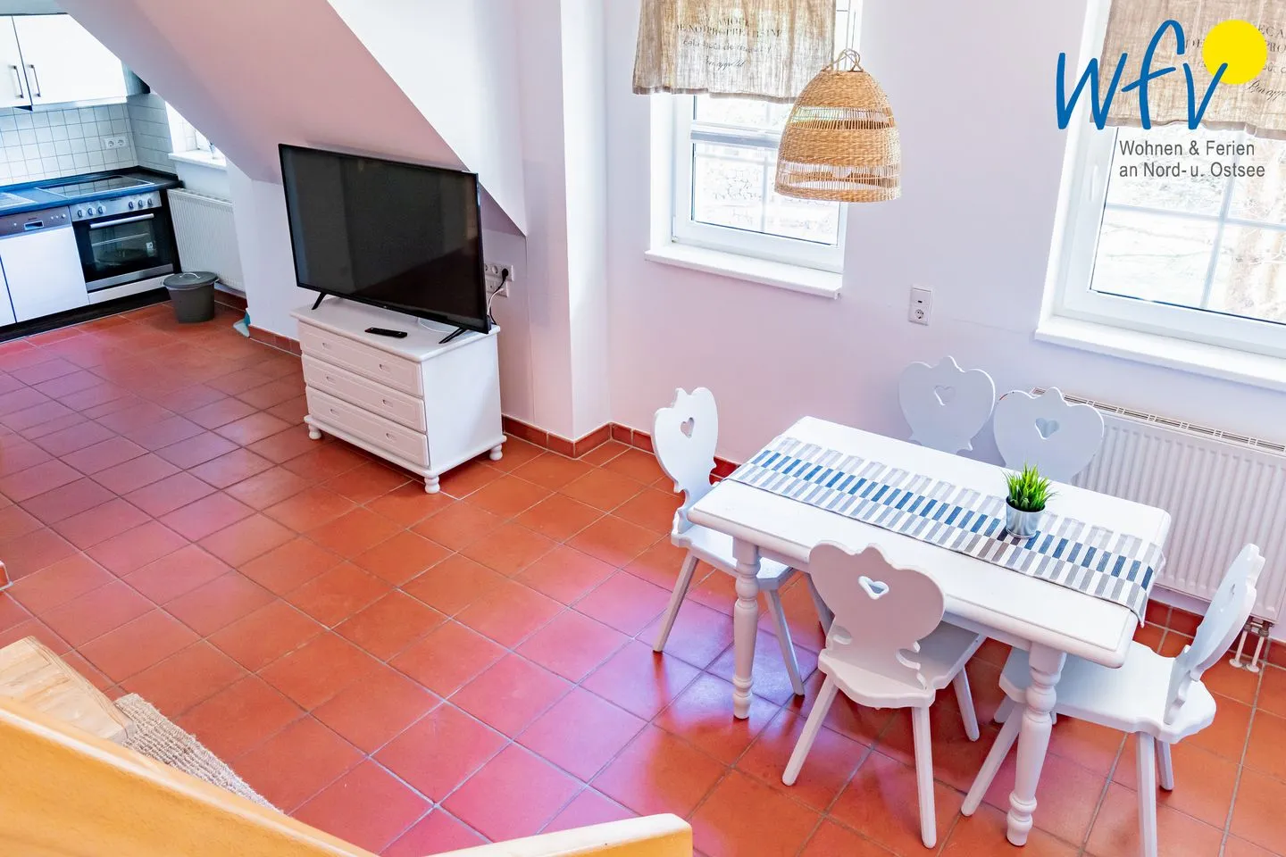 Ferienhaus am Gutspark Dranske Ferienwohnung Seegras Rügen - Dranske - Wohnzimmer