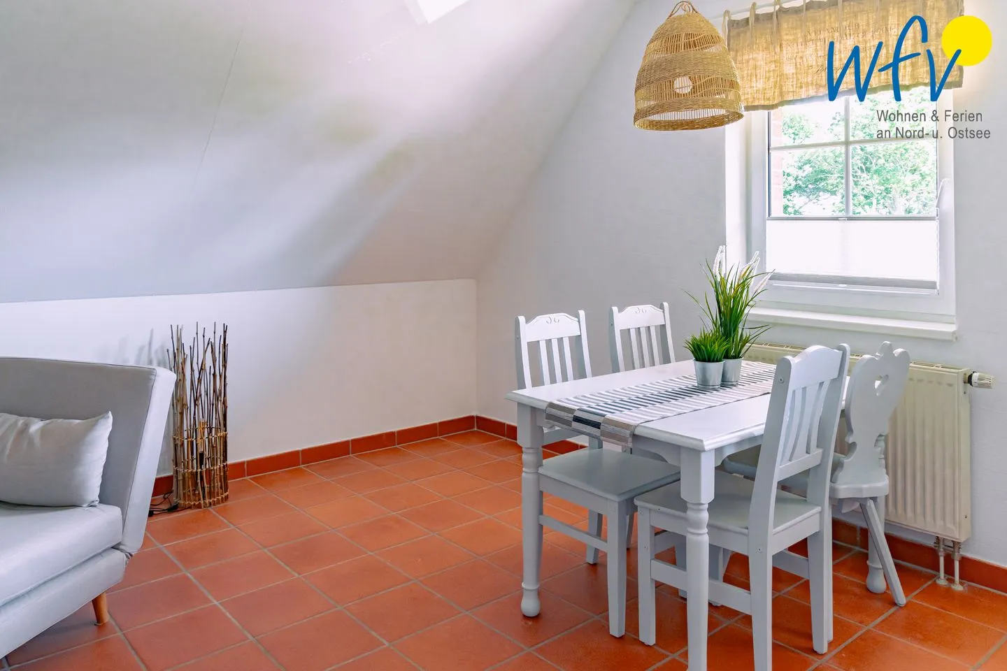 Ferienhaus am Gutspark Dranske Ferienwohnung Strandkamille Rügen - Dranske - Küche / Küchenzeile