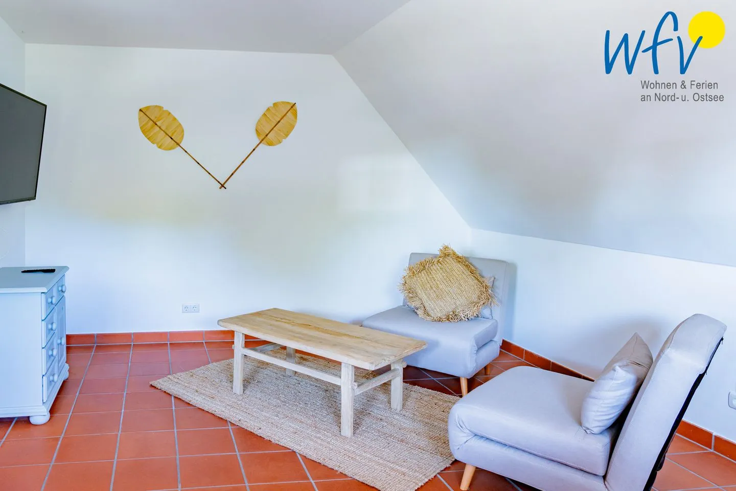Ferienhaus am Gutspark Dranske Ferienwohnung Strandkamille Rügen - Dranske - Wohnzimmer
