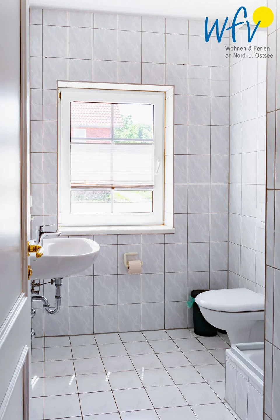 Ferienhaus am Gutspark Dranske Ferienwohnung Sonnenmeer Rügen - Dranske - Badezimmer