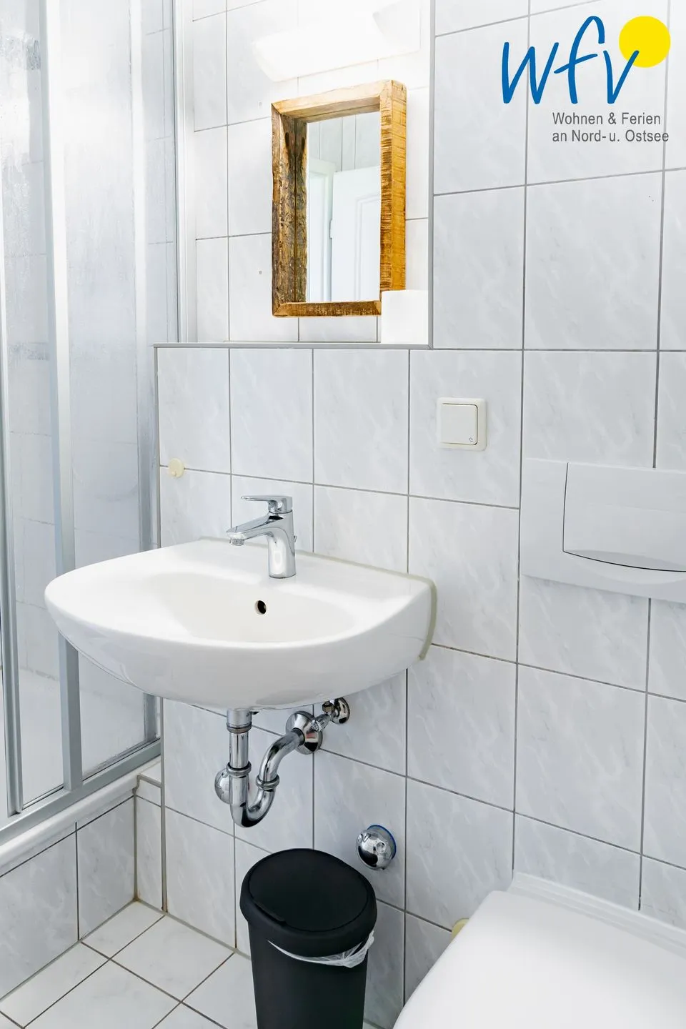 Ferienhaus am Gutspark Dranske Ferienwohnung Sonnenhut Rügen - Dranske - Badezimmer