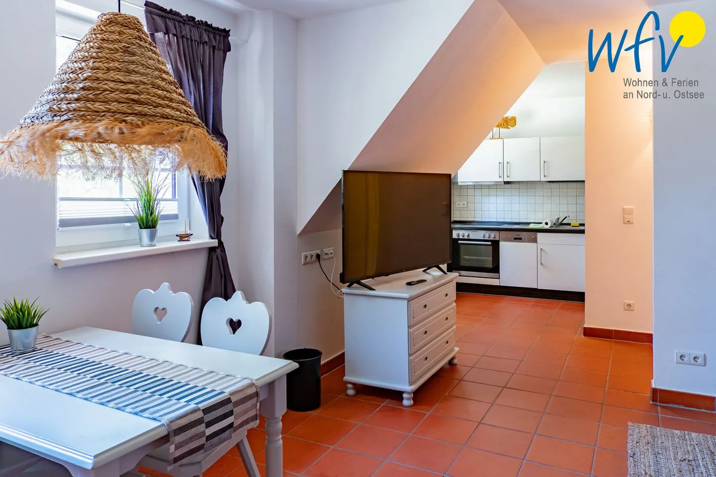 Ferienhaus am Gutspark Dranske Ferienwohnung Sonnenliebe Rügen - Dranske - Wohnzimmer