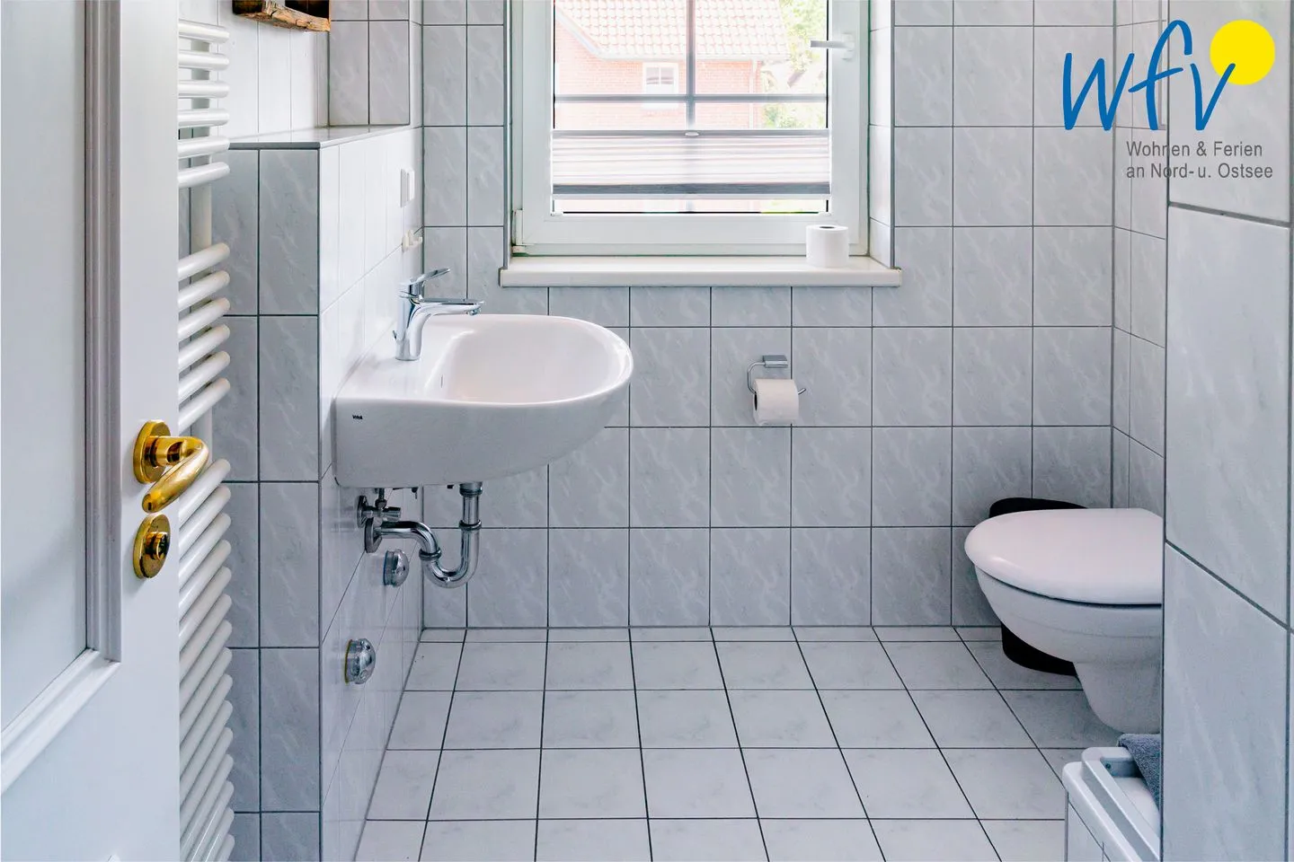 Ferienhaus am Gutspark Dranske Ferienwohnung Sonnenmorgen Rügen - Dranske - Badezimmer