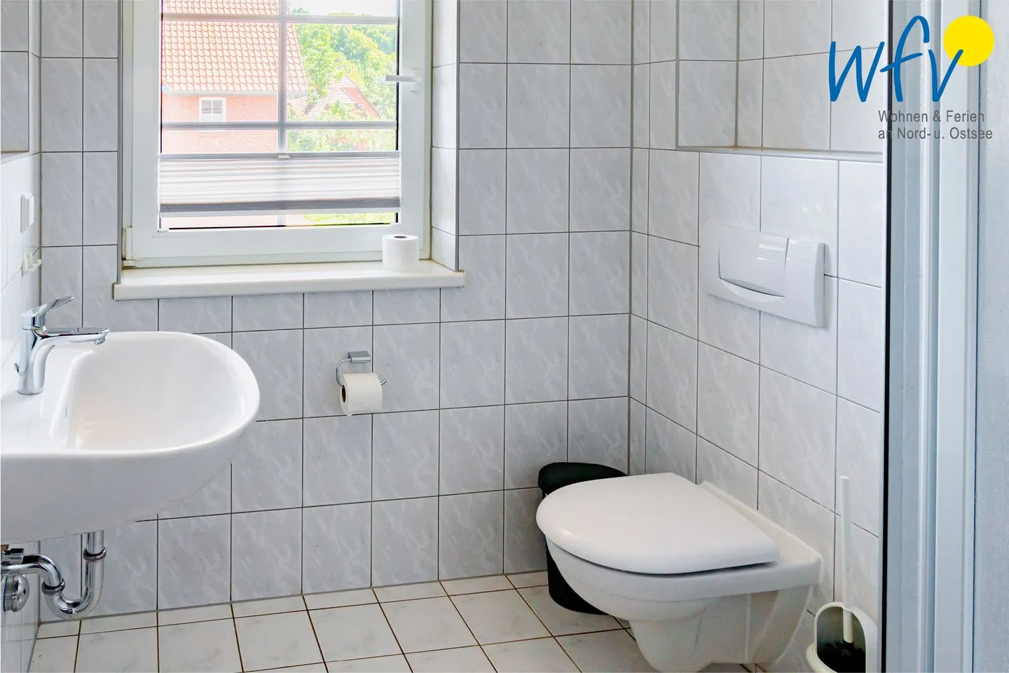 Ferienhaus am Gutspark Dranske Ferienwohnung Sonnenmorgen Rügen - Dranske - Badezimmer