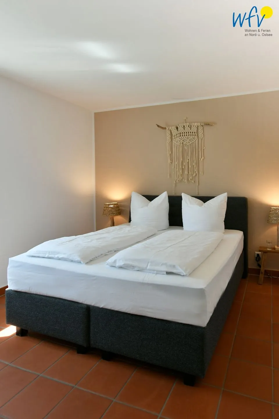 Ferienhaus am Gutspark Dranske Ferienwohnung Strandroggen Rügen - Dranske - Schlafzimmer