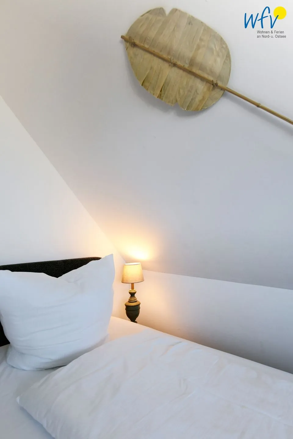 Ferienhaus am Gutspark Dranske Ferienwohnung Sonnendistel Rügen - Dranske - Schlafzimmer