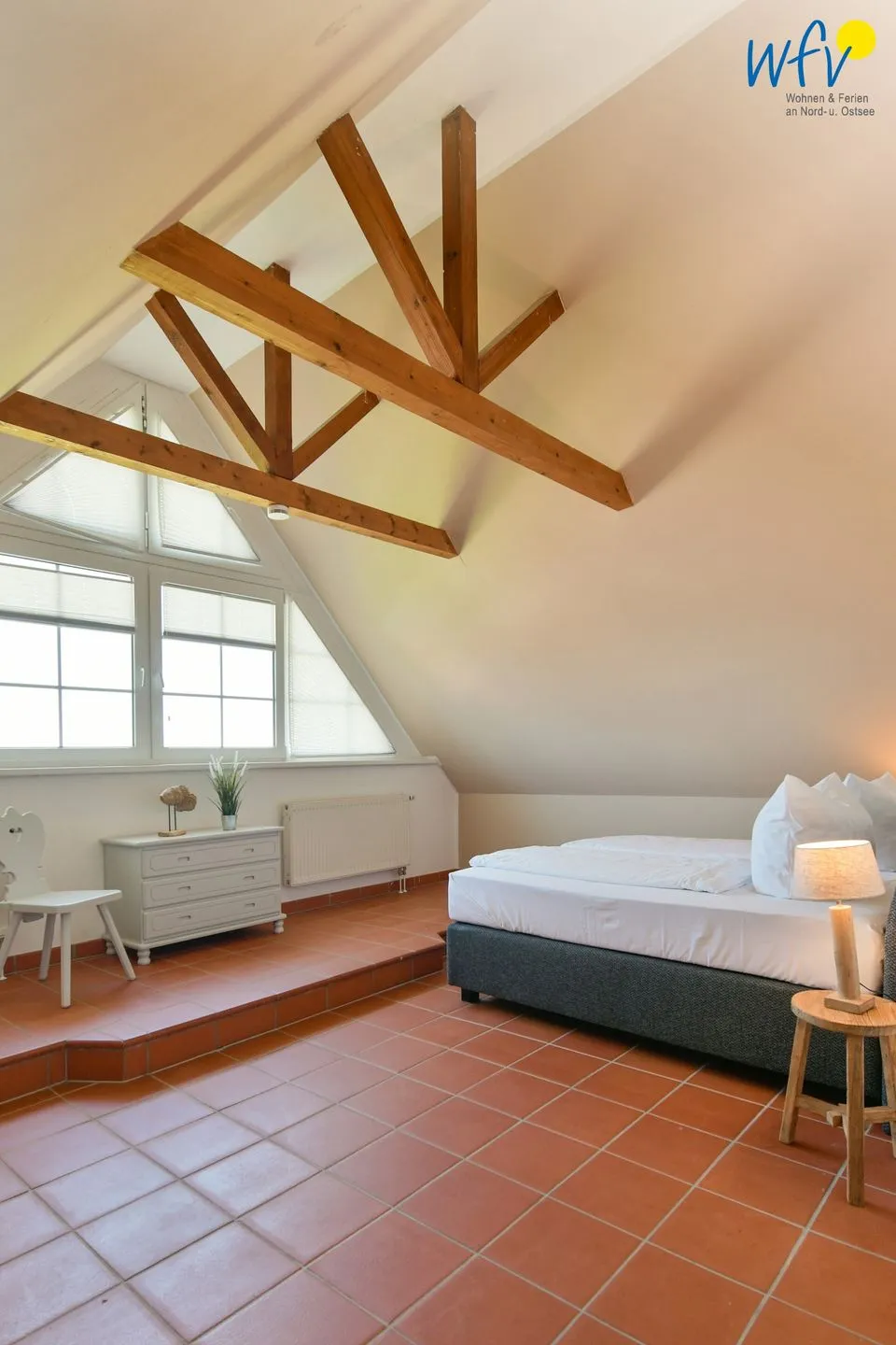 Ferienhaus am Gutspark Dranske Ferienwohnung Sonnenstrahl Rügen - Dranske - Schlafzimmer