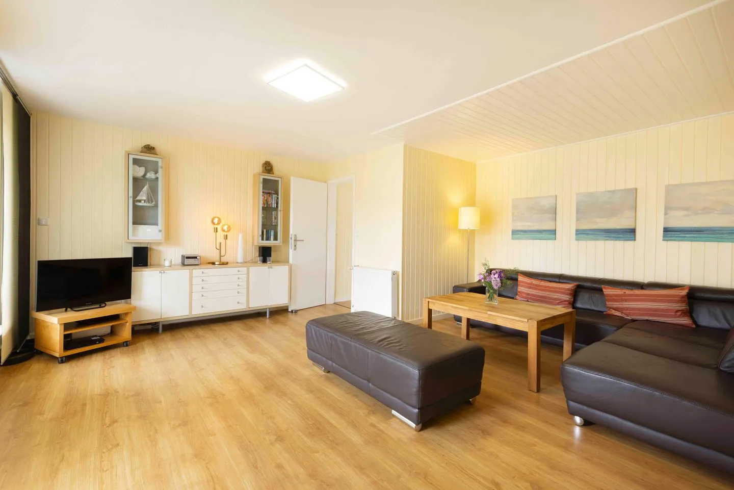 (BIR45) Ferienhaus Dat Hes-Hus Niendorf - Wohnzimmer