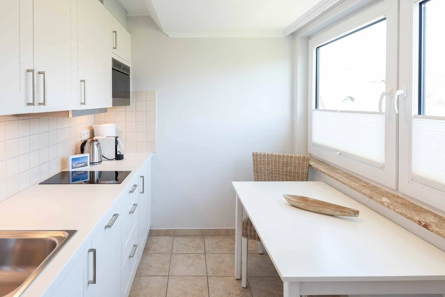 Haus Weissenburg Whg. OG West Wenningstedt - Küche / Küchenzeile