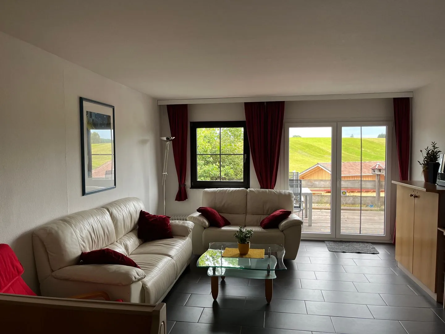 Feriendorf Hochbergle Haus 7 Lechbruck am See - Wohnzimmer
