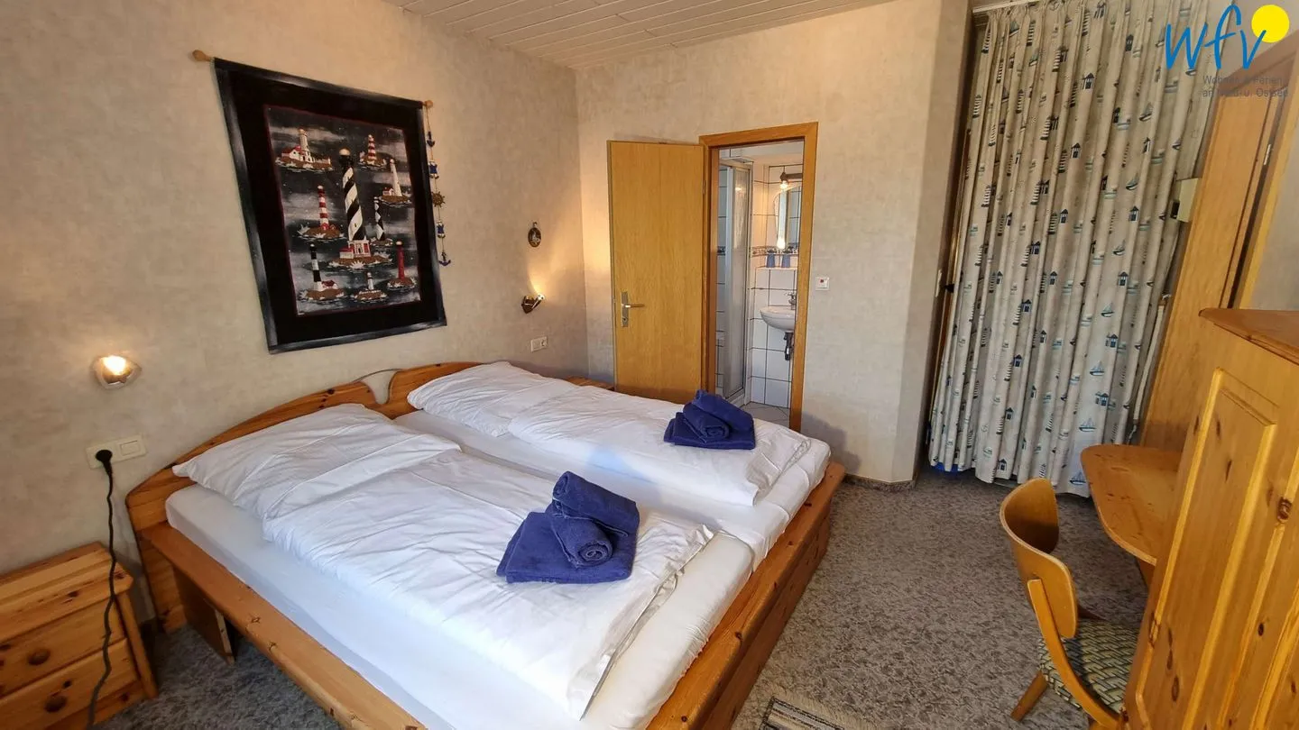 Haus Feldmann Kleine Ferienwohnung Lüttje Dröm Borkum - Schlafzimmer