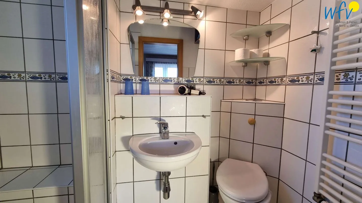 Haus Feldmann Kleine Ferienwohnung Lüttje Dröm Borkum - Badezimmer