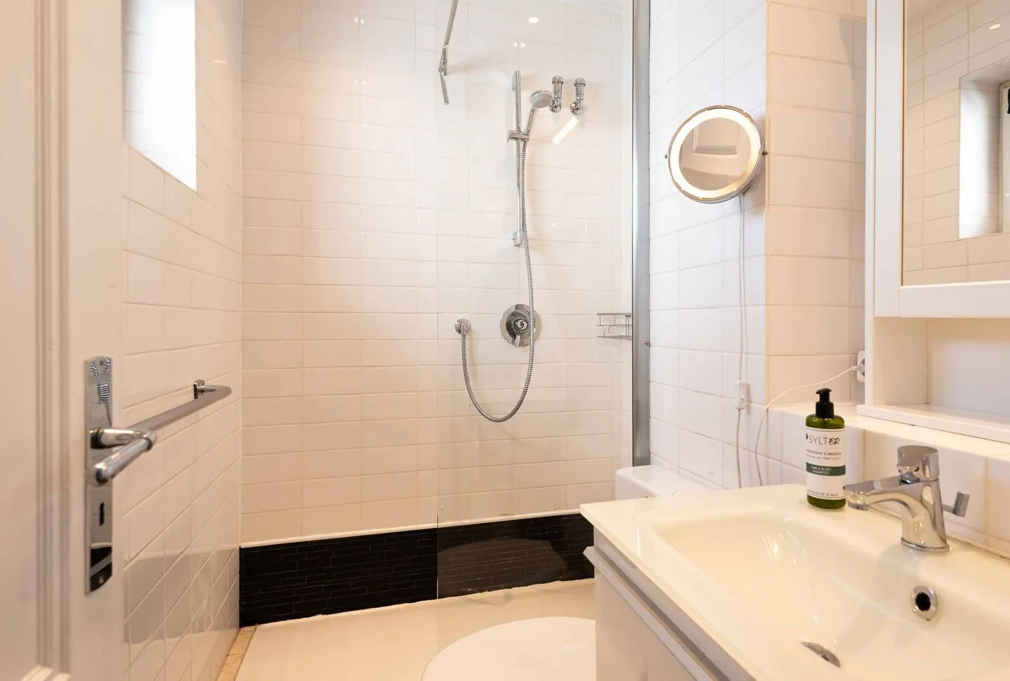 Ananda, App. 13 Wenningstedt - Badezimmer