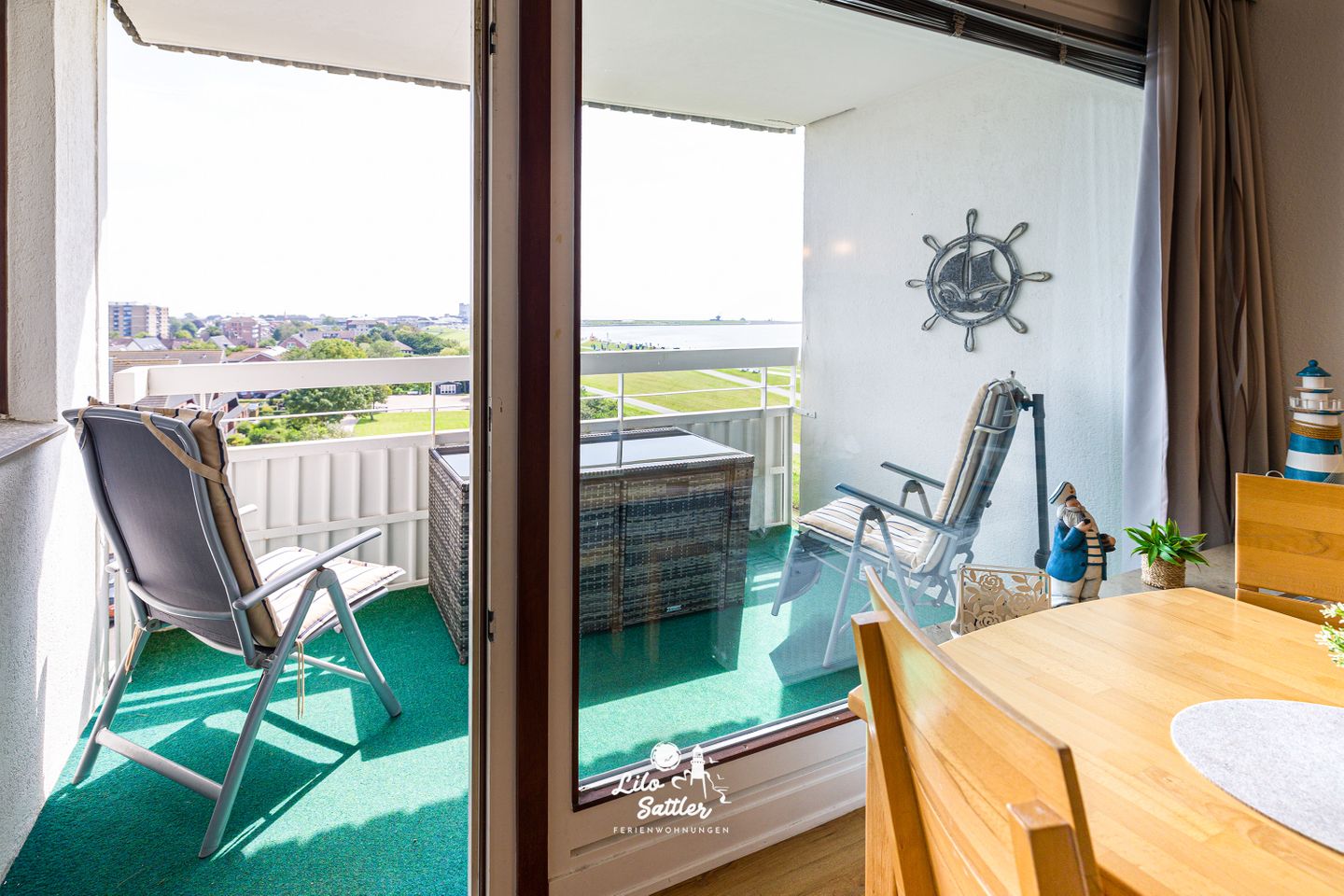 Appartement im Hochhaus / 5. OG, Balkon